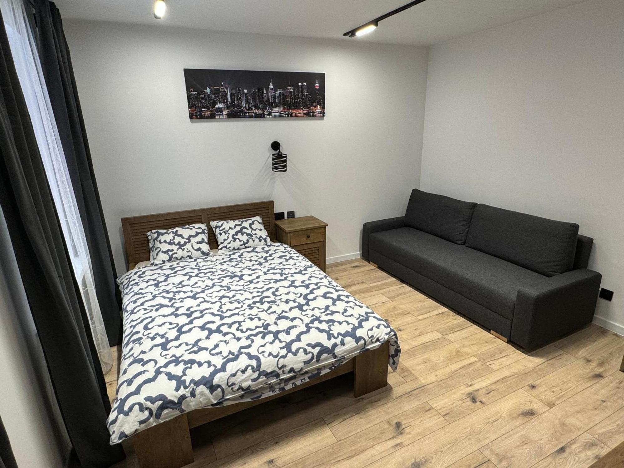 קטוביץ Brooklyn Apartaments Parking On Street מראה חיצוני תמונה